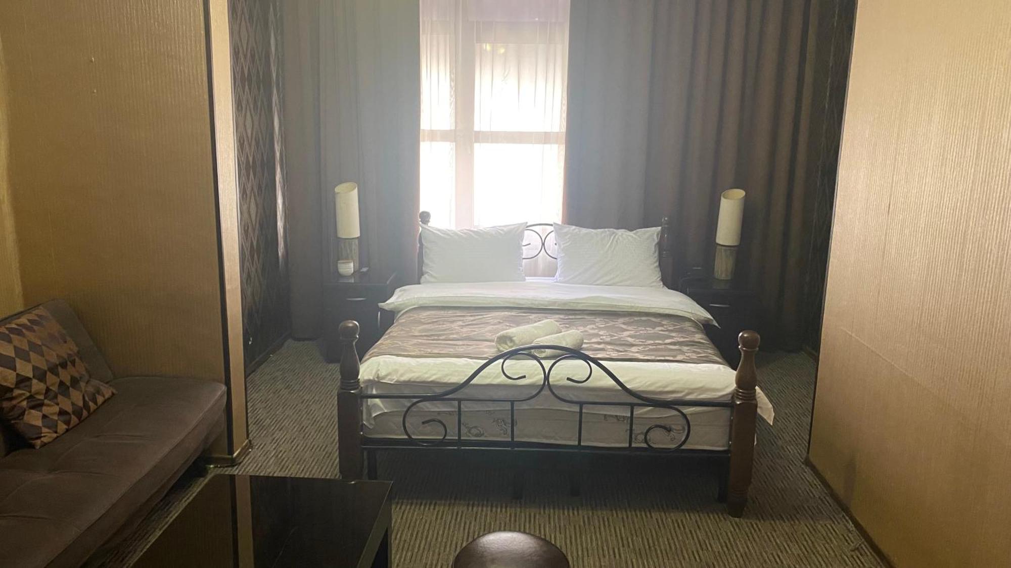 Hotel Old Rustaveli 트빌리시 외부 사진